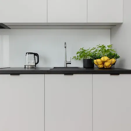Spacious With Panoramic View Of By Renters 아파트 바르샤바